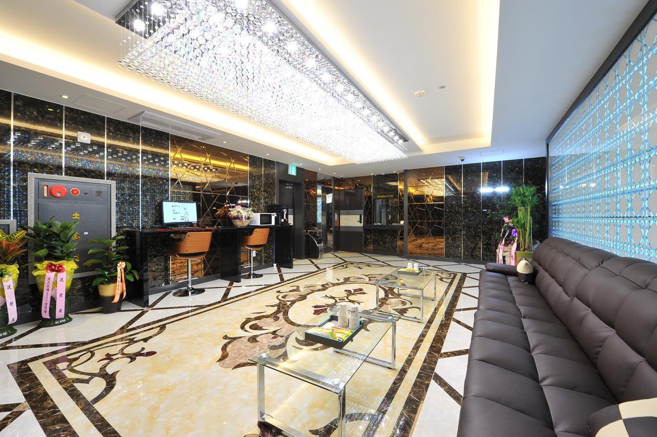 Ytt Hotel Nampo Μπουσάν Εξωτερικό φωτογραφία