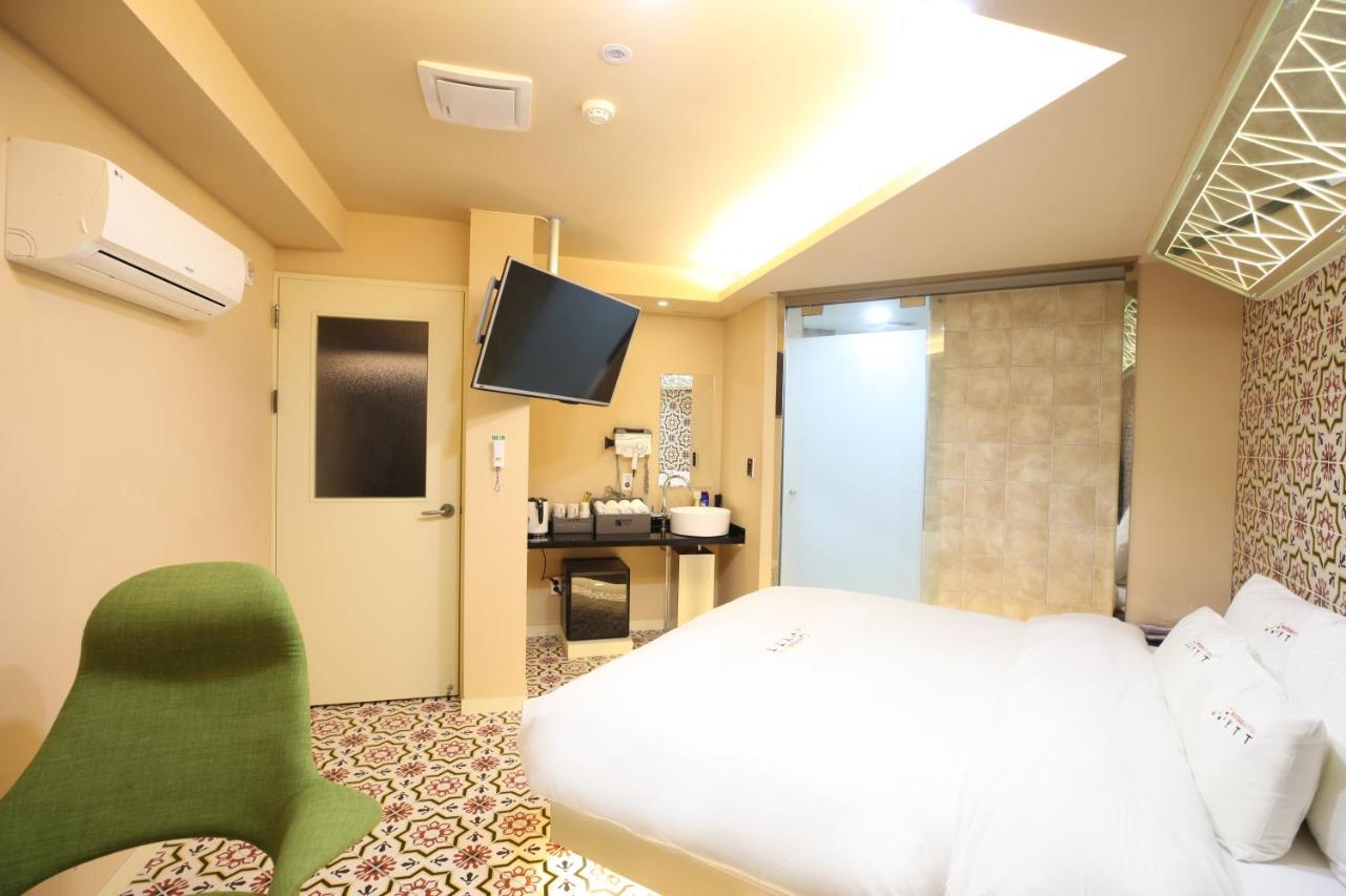 Ytt Hotel Nampo Μπουσάν Εξωτερικό φωτογραφία